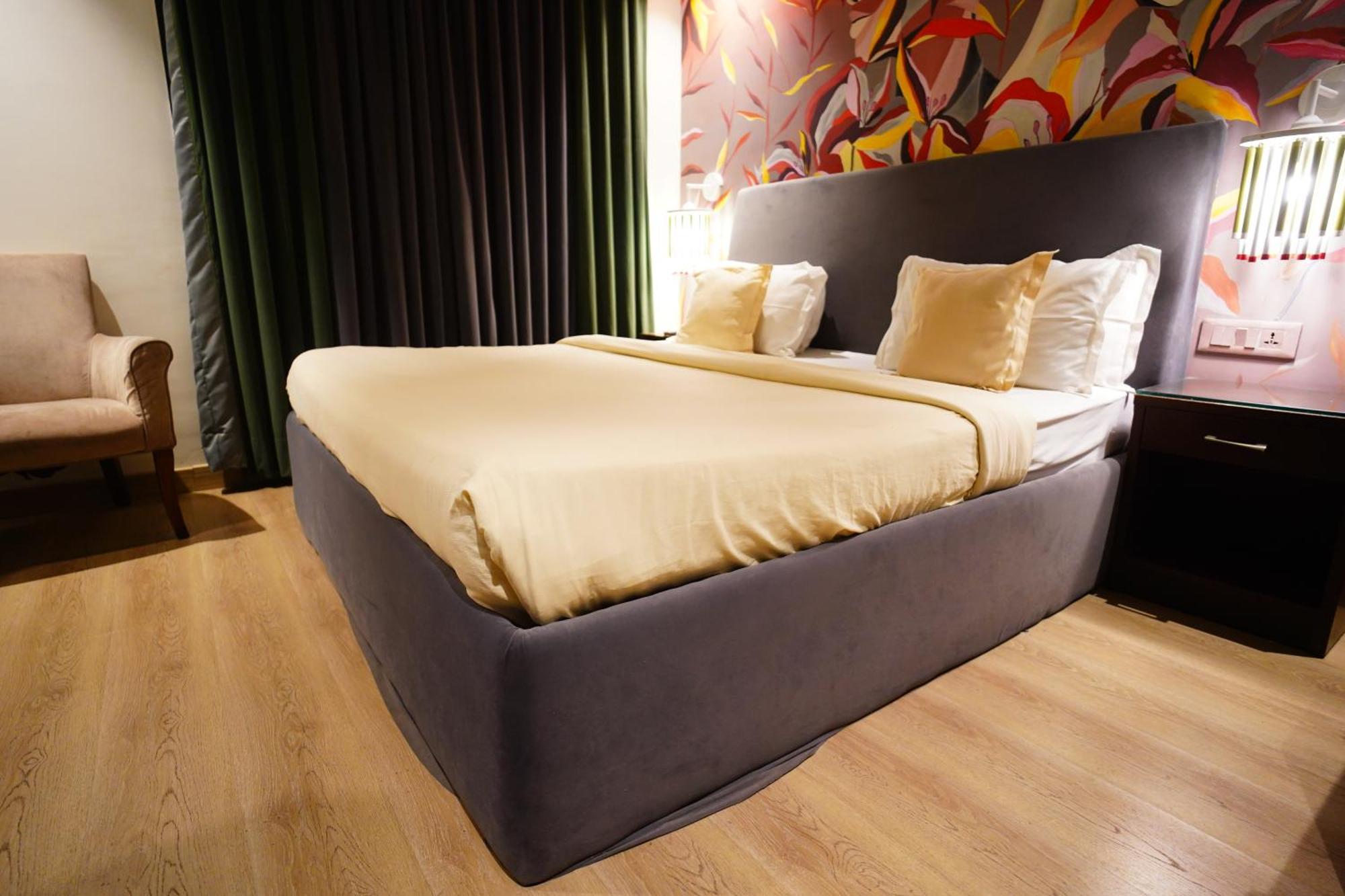 The Grand Vikalp By Saga Hotels New Delhi Luaran gambar